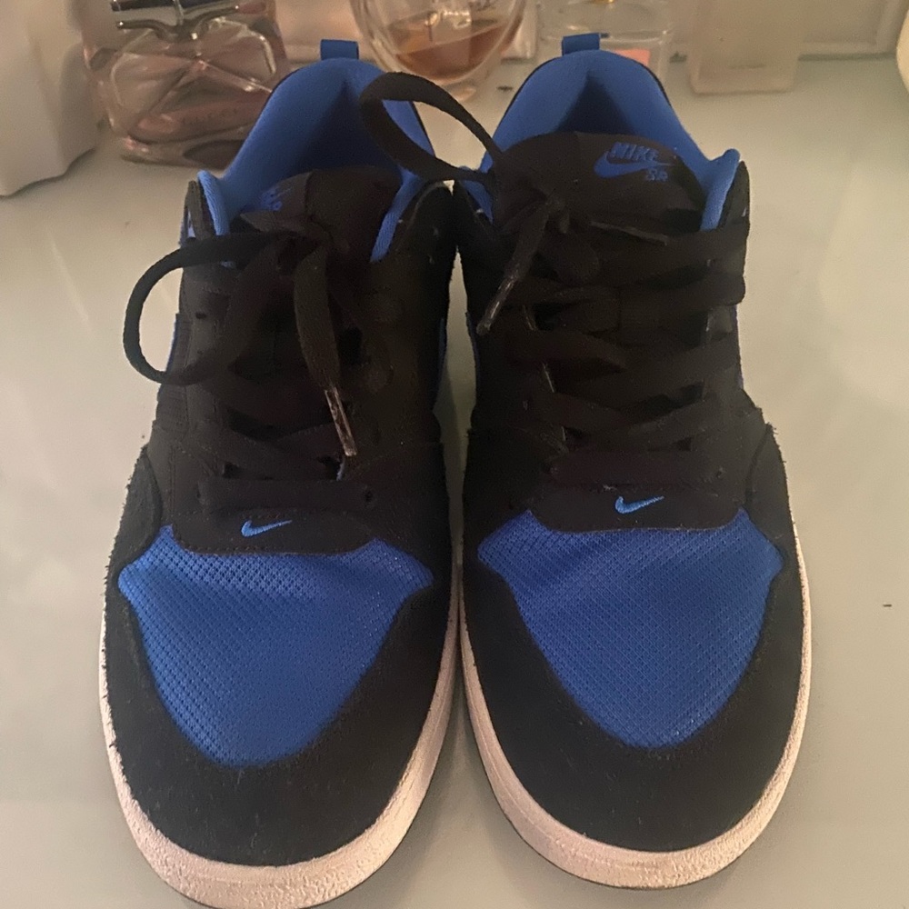 Nike SD kicks 7.5